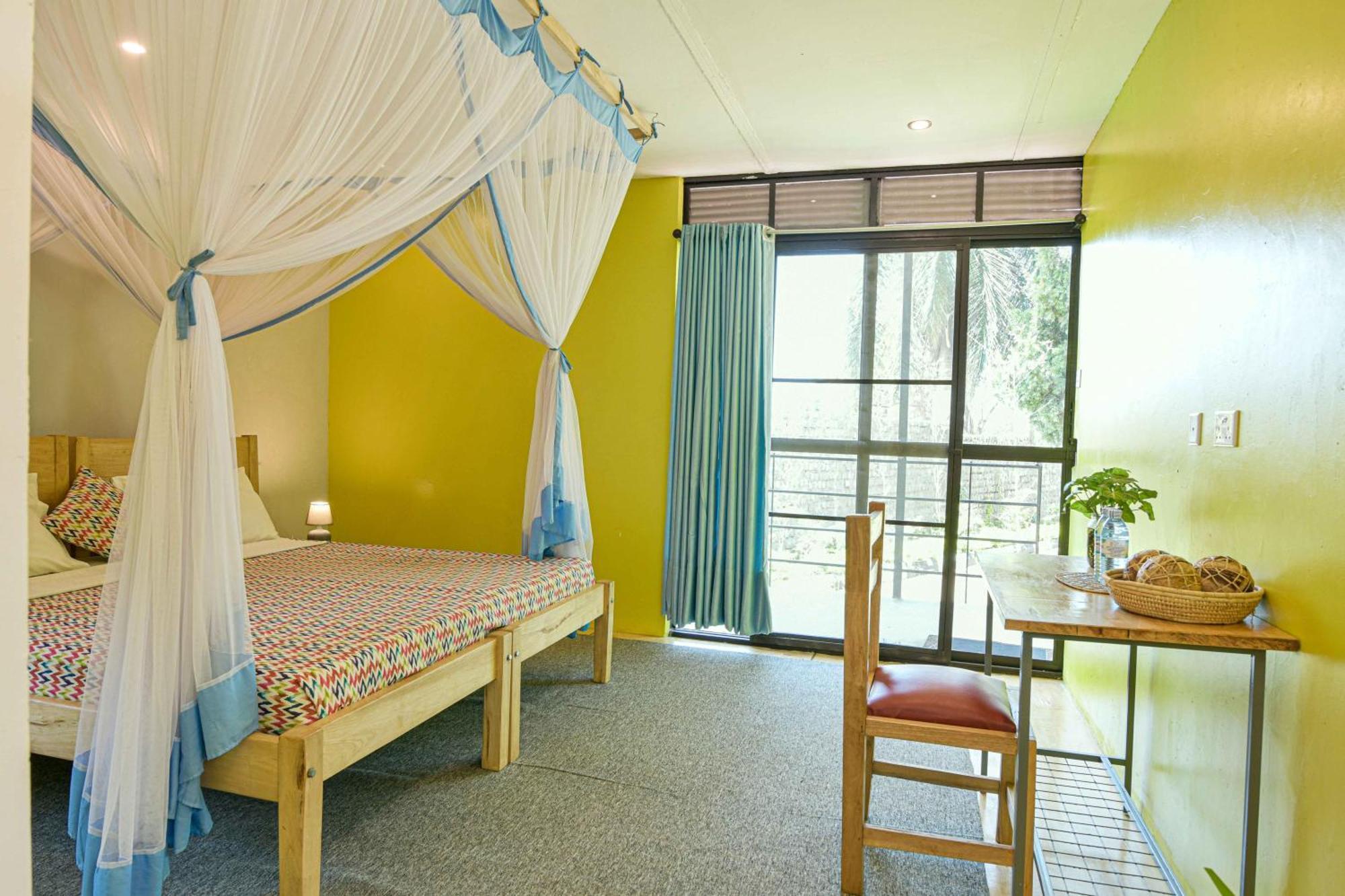 Cycad Entebbe Guest House Eksteriør bilde