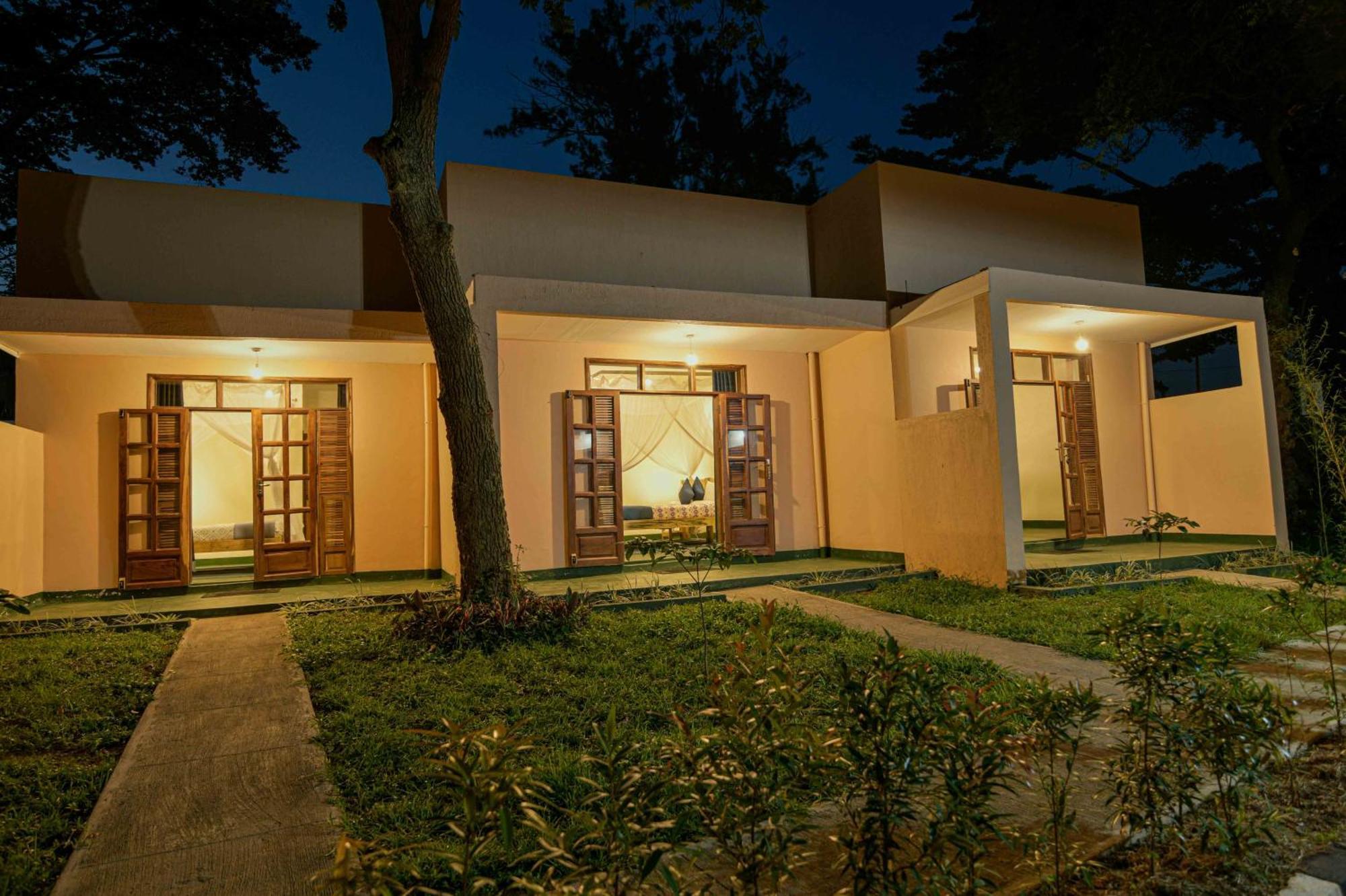 Cycad Entebbe Guest House Eksteriør bilde