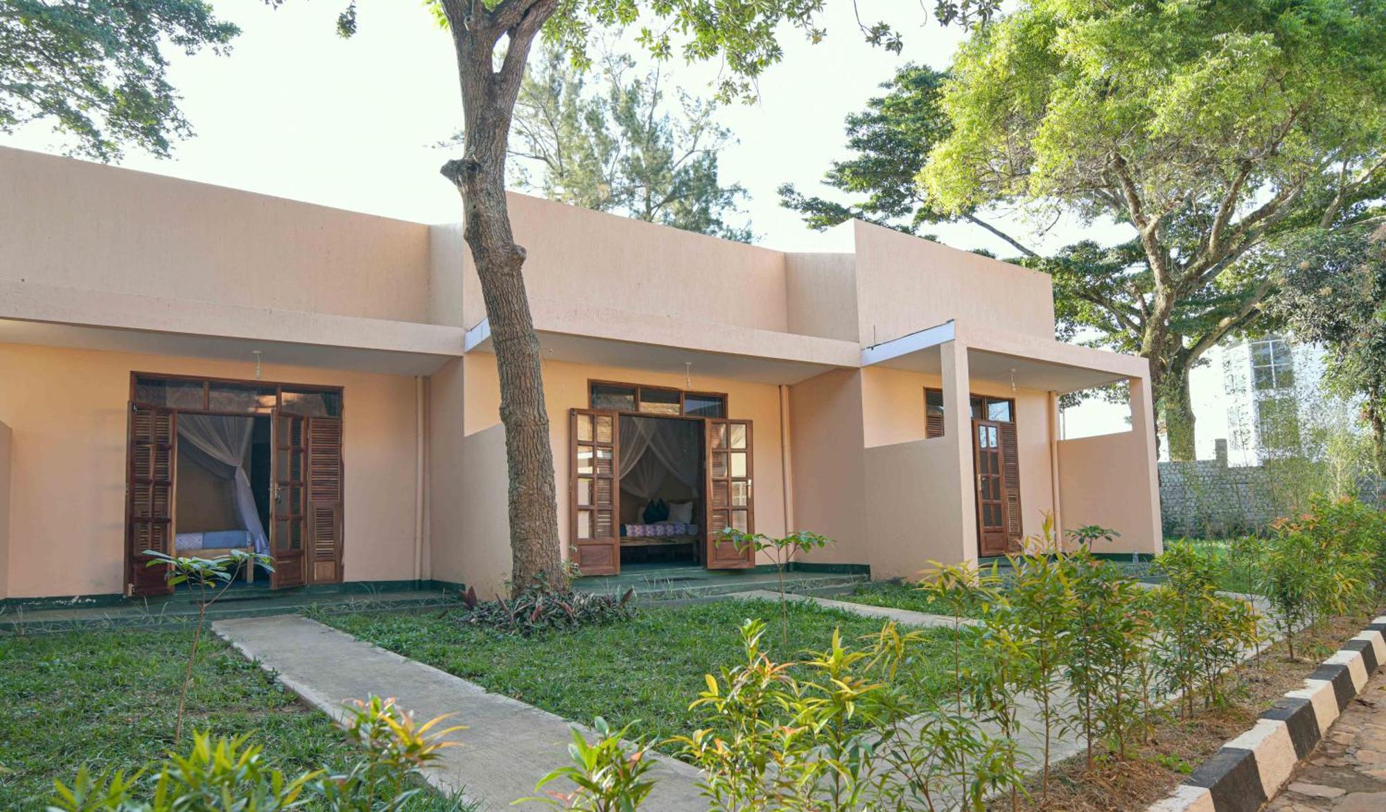 Cycad Entebbe Guest House Eksteriør bilde
